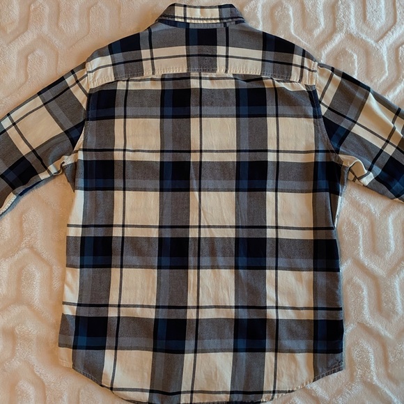Casual Plaid Button Up Shirt - Picture 2 of 3